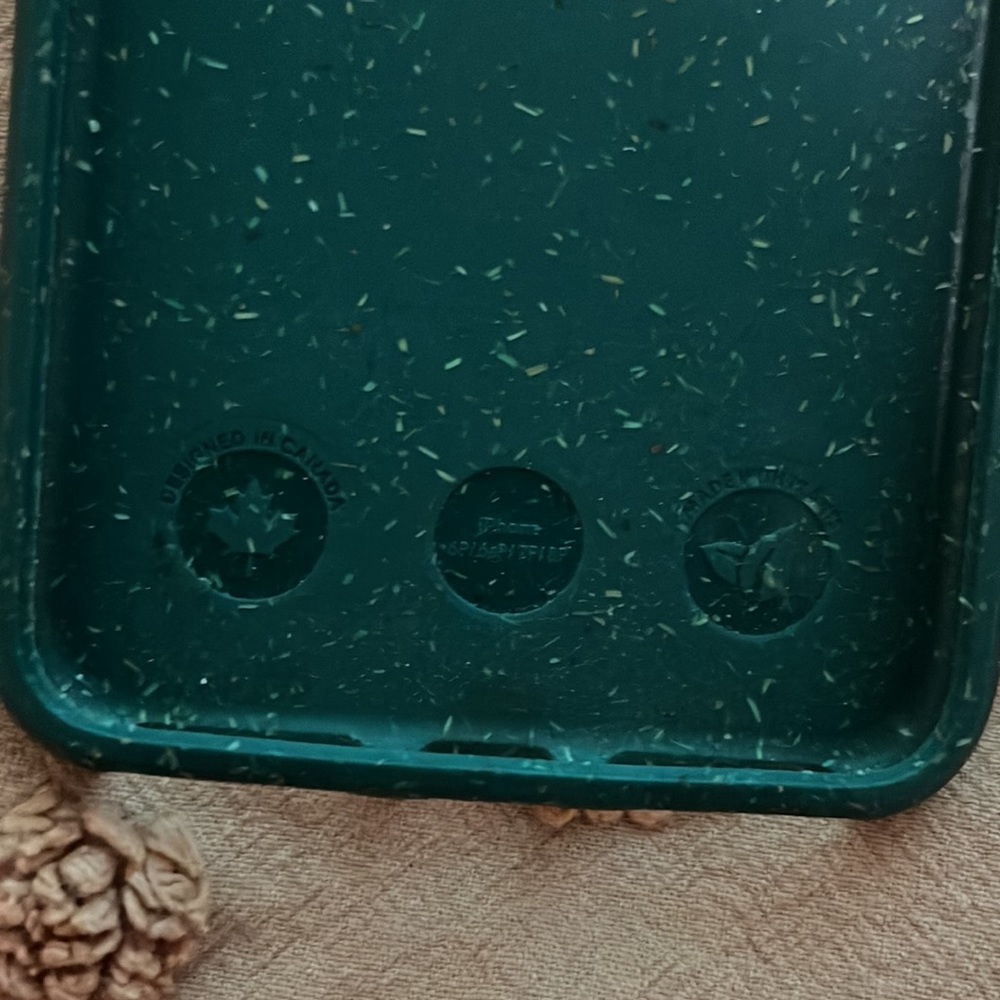 Pela Case - iphone plus - Picture 2 of 3